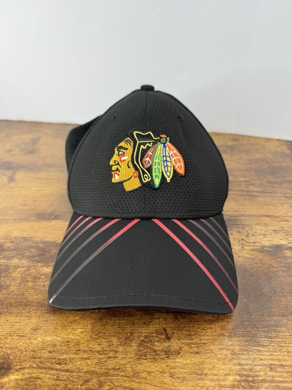 Chicago Blackhawks New Era 9FORTY Black Red Stripe Adjustable Hat NHL OSFA